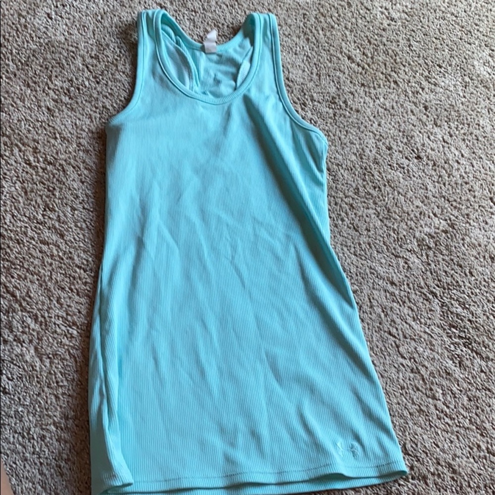 ❤️Under armor workout tank❤️